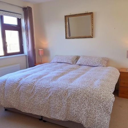 Budget Accommodation - Knocknacarra, Galway Extérieur photo